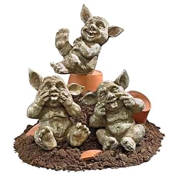 グレムリン？ 鉄製 フィギュア 置物 Amazon | NECAグレムリン2置物スパイダーグレムリン25センチ